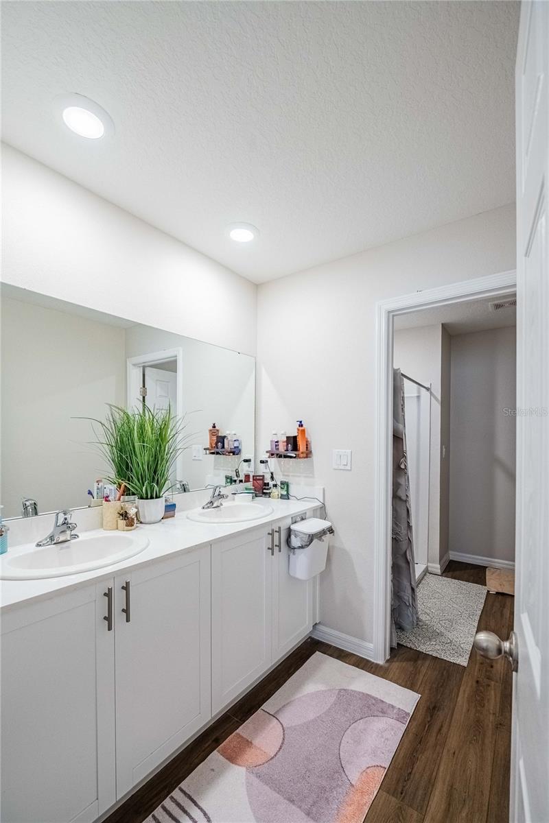 CONGDON TWNHMS PH 1 & 2 - Residential