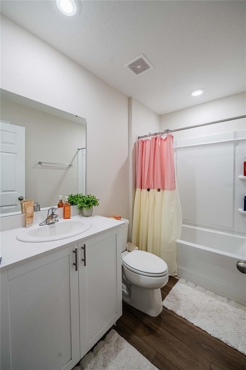 CONGDON TWNHMS PH 1 & 2 - Residential