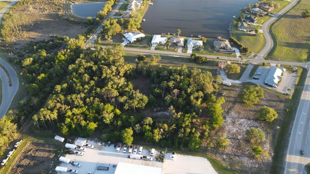 Photo of 12354 SW Co Road 769, Lake Suzy, FL 34269 (MLS # O6392636)