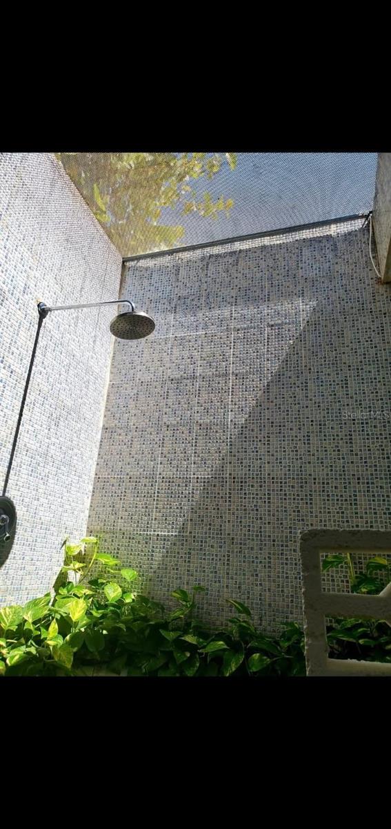 BEACH FRONT GUEST HOUSE - Residential