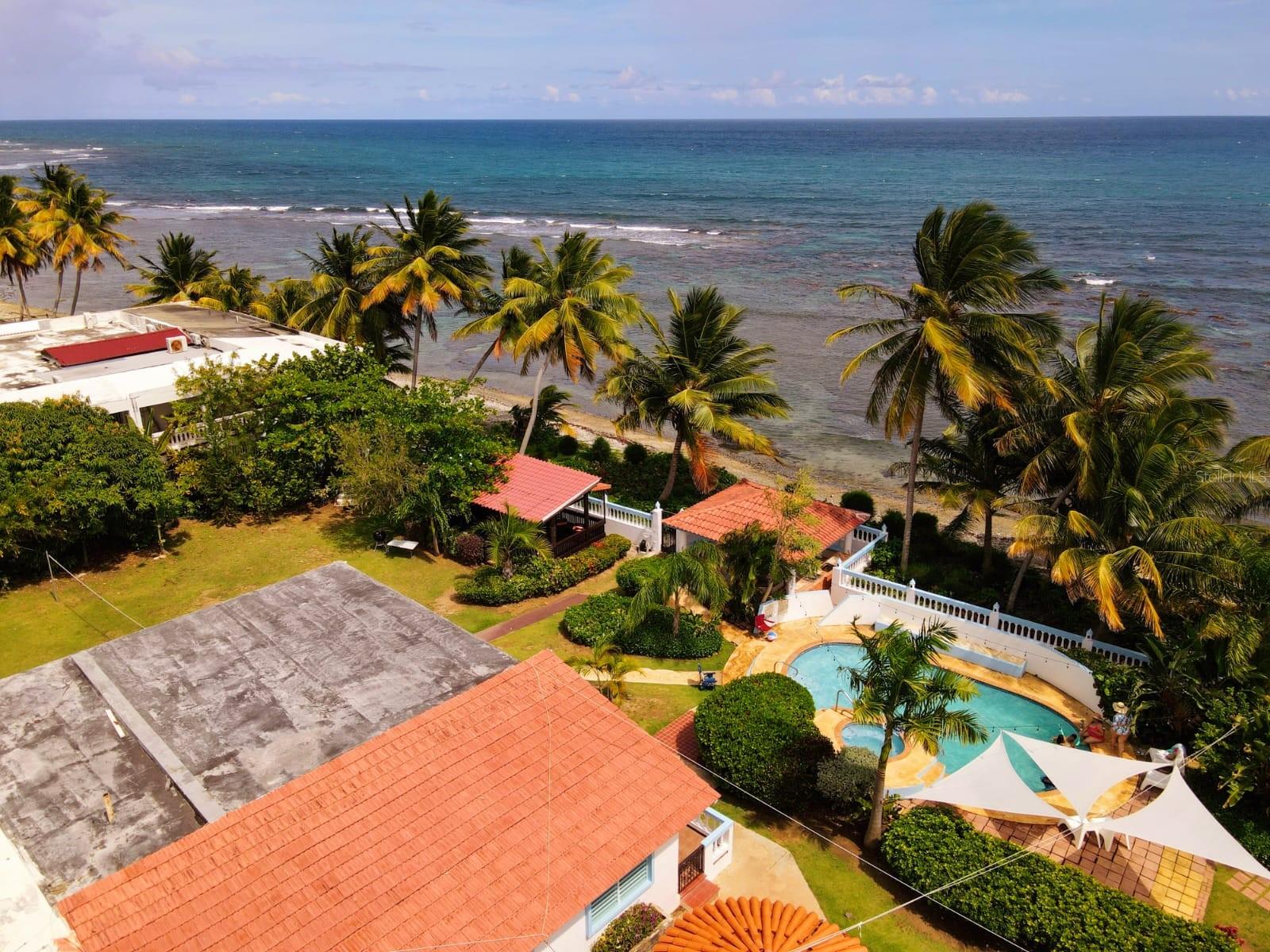 BEACH FRONT GUEST HOUSE - Residential