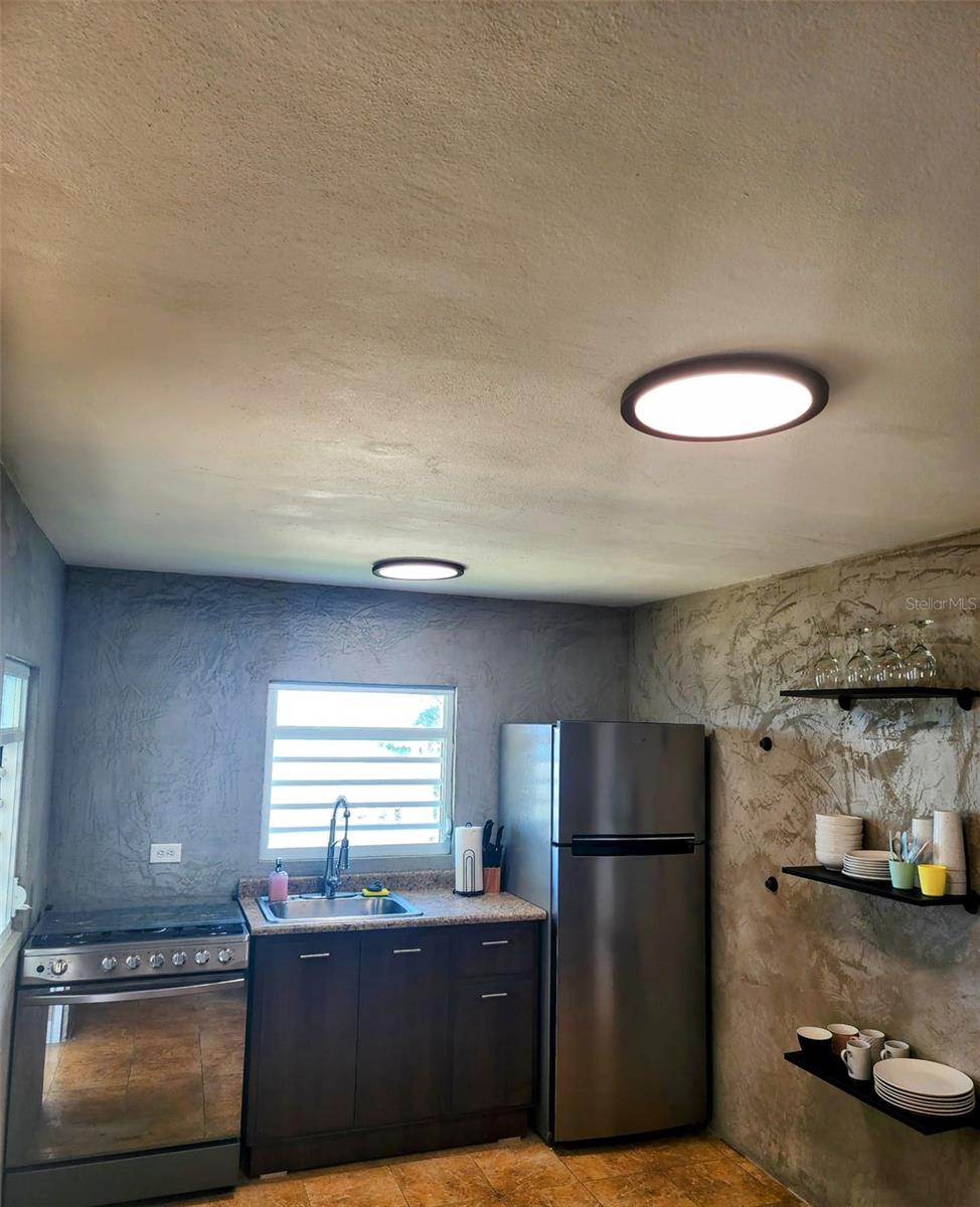 BEACH FRONT GUEST HOUSE - Residential