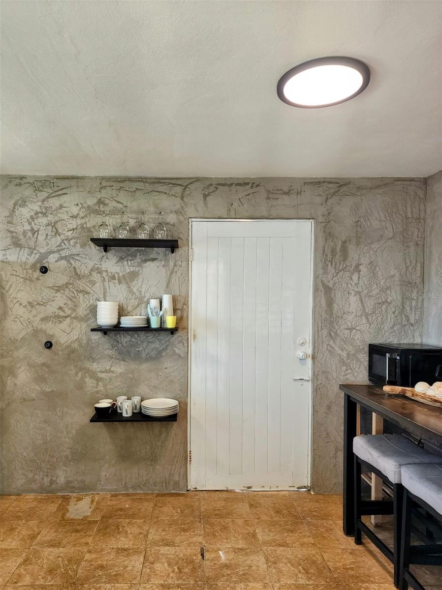 BEACH FRONT GUEST HOUSE - Residential