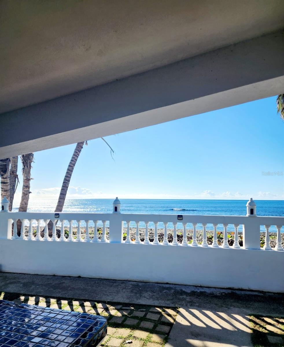 BEACH FRONT GUEST HOUSE - Residential