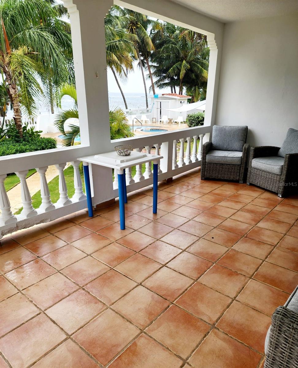 BEACH FRONT GUEST HOUSE - Residential