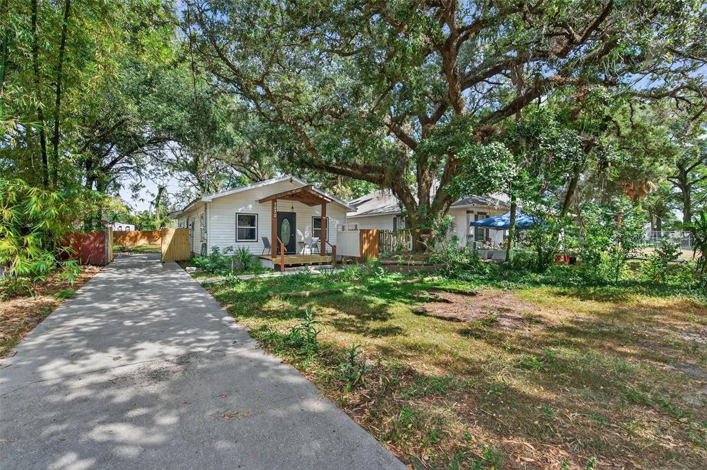 Photo of 2030 E New Orleans Avenue, Tampa, FL 33610 (MLS # TB8439085)