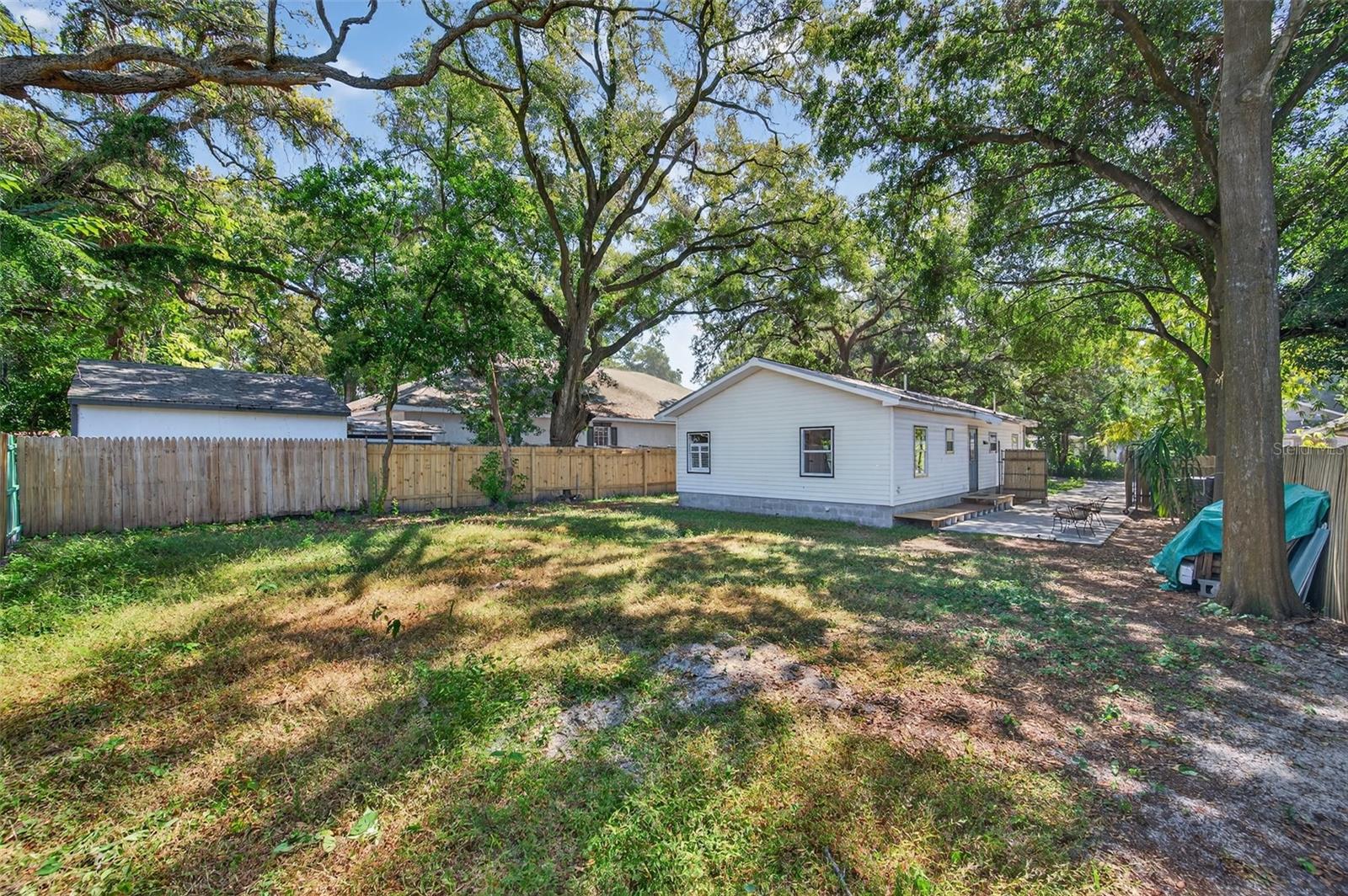 UNPLATTED - Residential