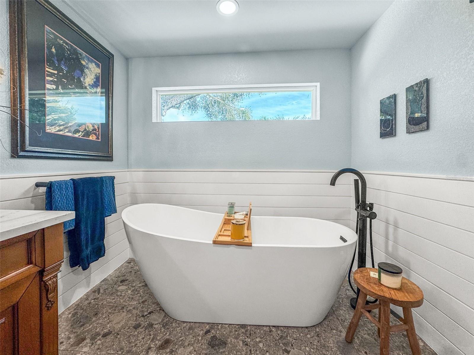 FAIRWAY ESTATES 5TH ADD - Residential