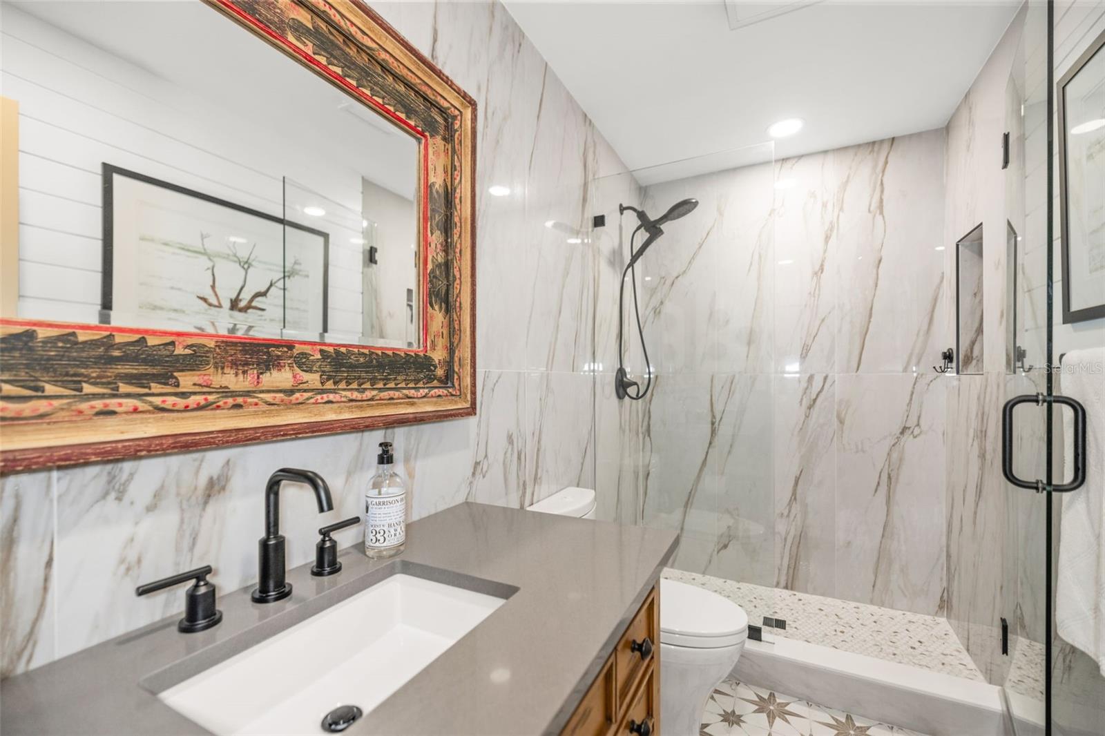 FAIRWAY ESTATES 5TH ADD - Residential