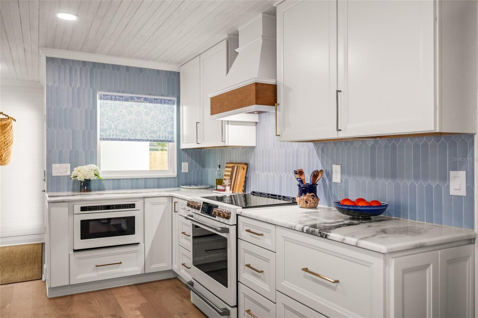 FAIRWAY ESTATES 5TH ADD - Residential