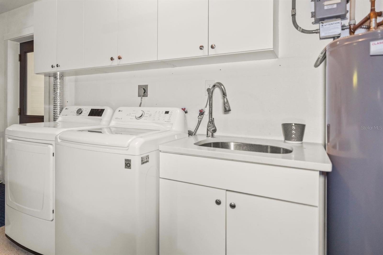 FAIRWAY ESTATES 5TH ADD - Residential