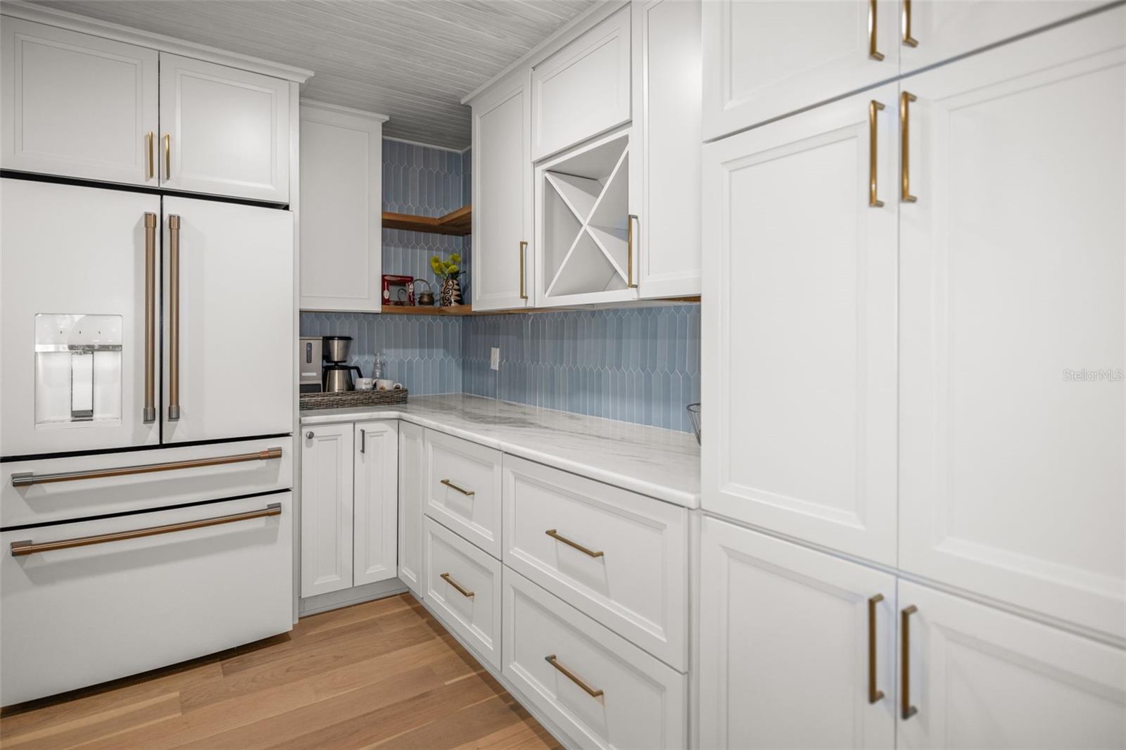 FAIRWAY ESTATES 5TH ADD - Residential