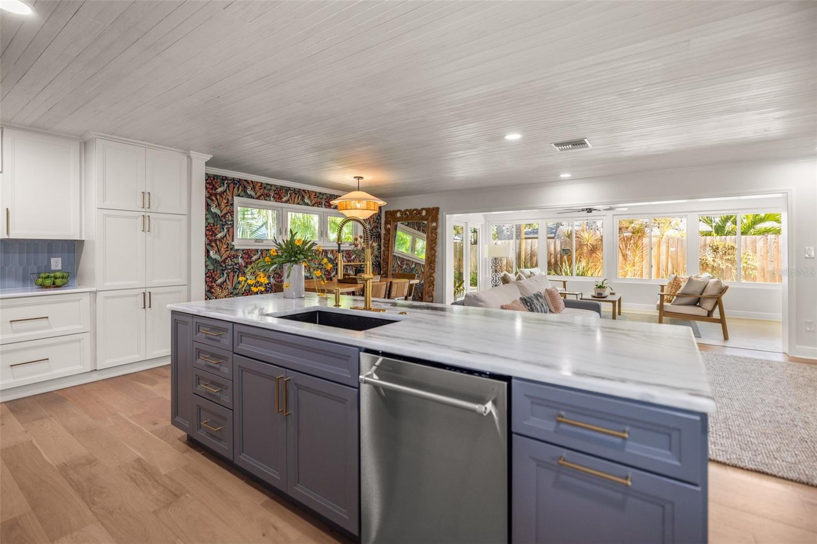 FAIRWAY ESTATES 5TH ADD - Residential