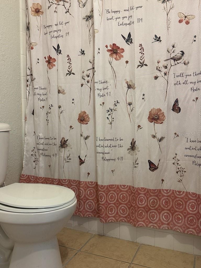 THE GRAND AT OLDE CARROLLWOOD - Residential Lease