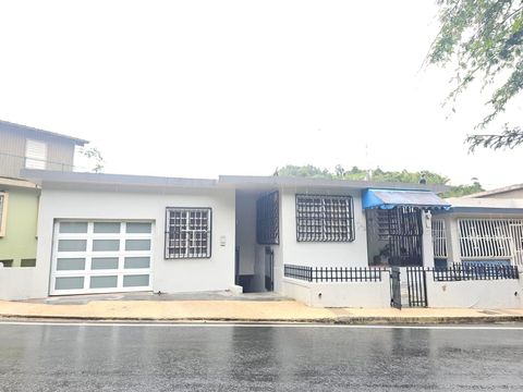Photo of 165 Calle Barcelo, Barranquitas, PR 00794 (MLS # PR9117406)