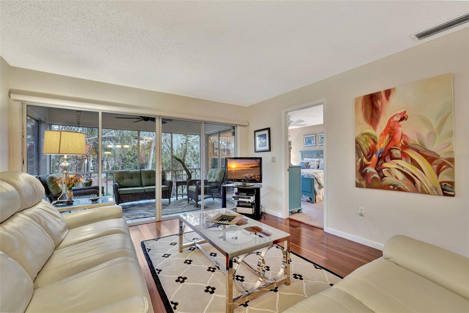 WEDGEWOOD LAKE - Residential