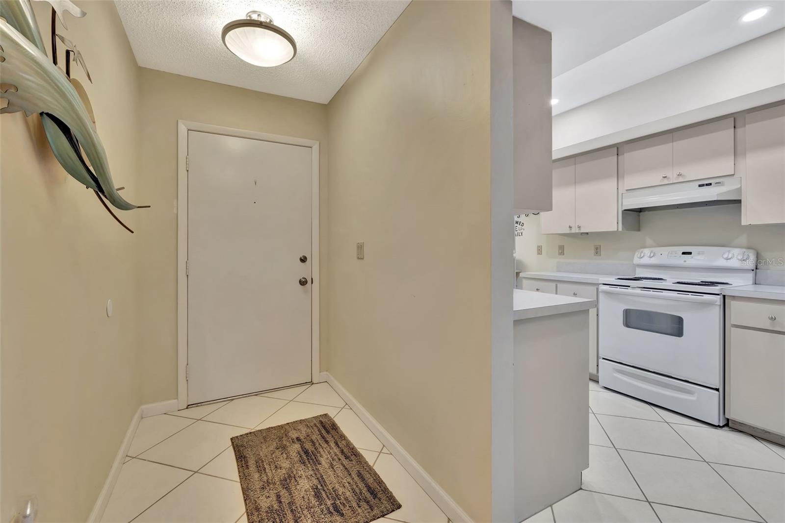 WEDGEWOOD LAKE - Residential