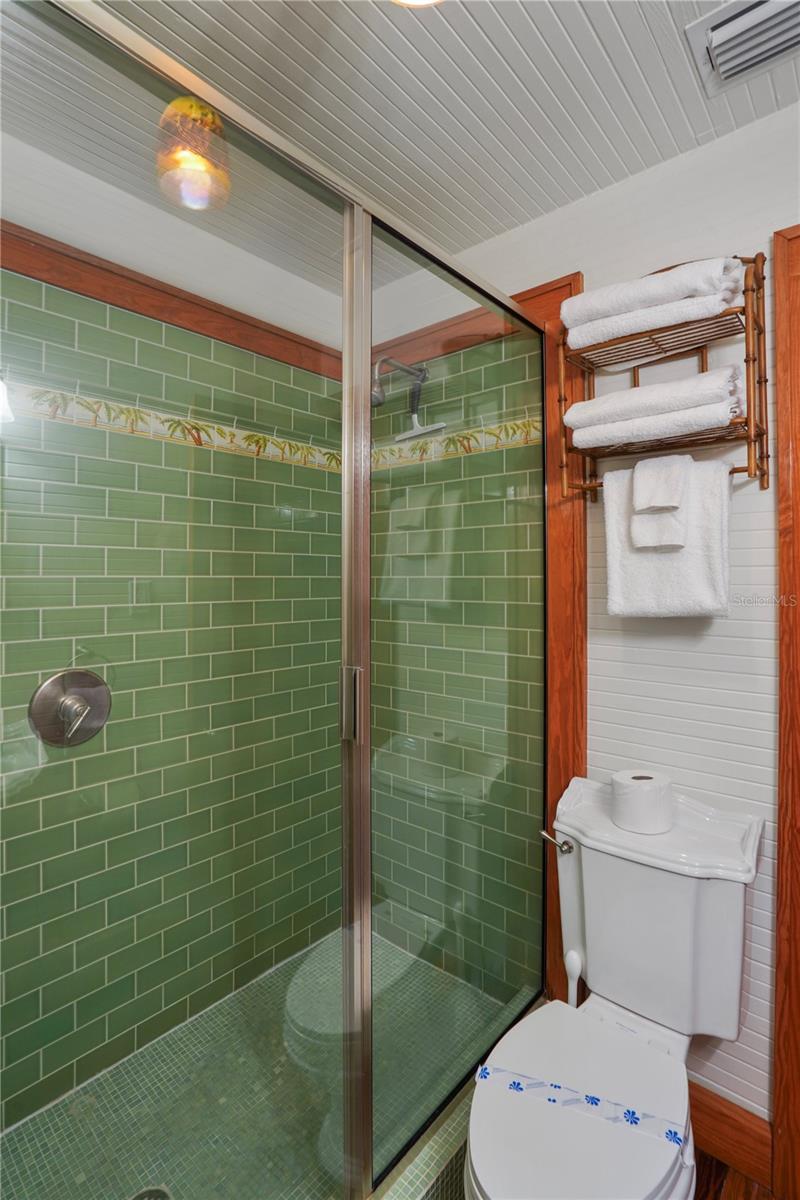 MOREY BEACH - Commercial Sale