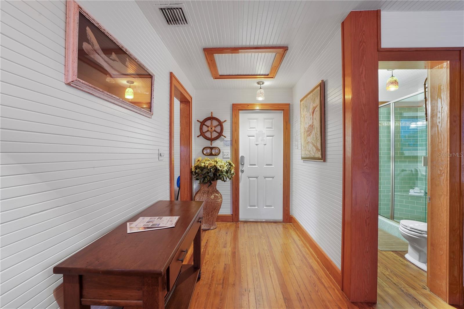 MOREY BEACH - Commercial Sale