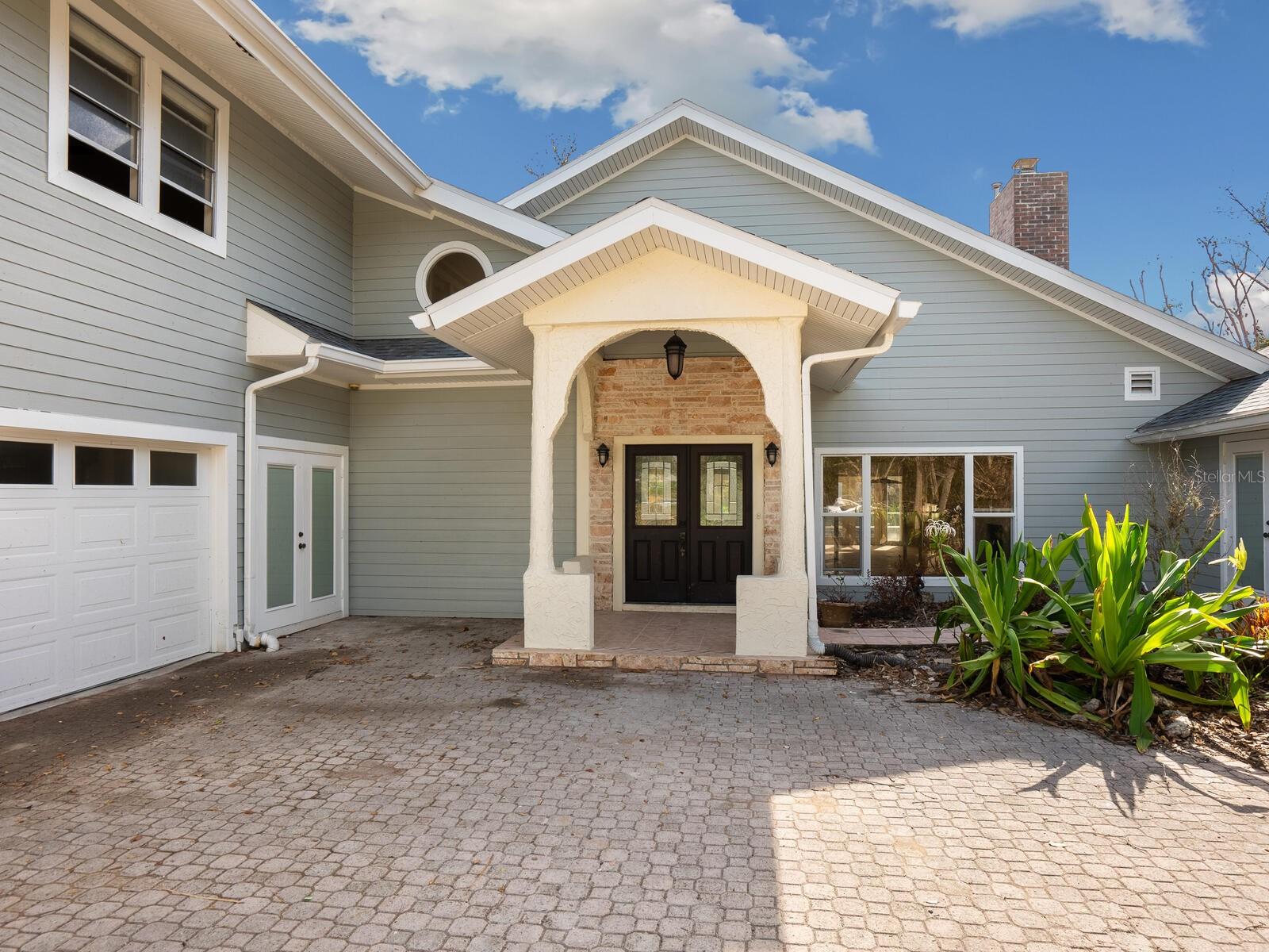 4865 FEATHERBED LANE