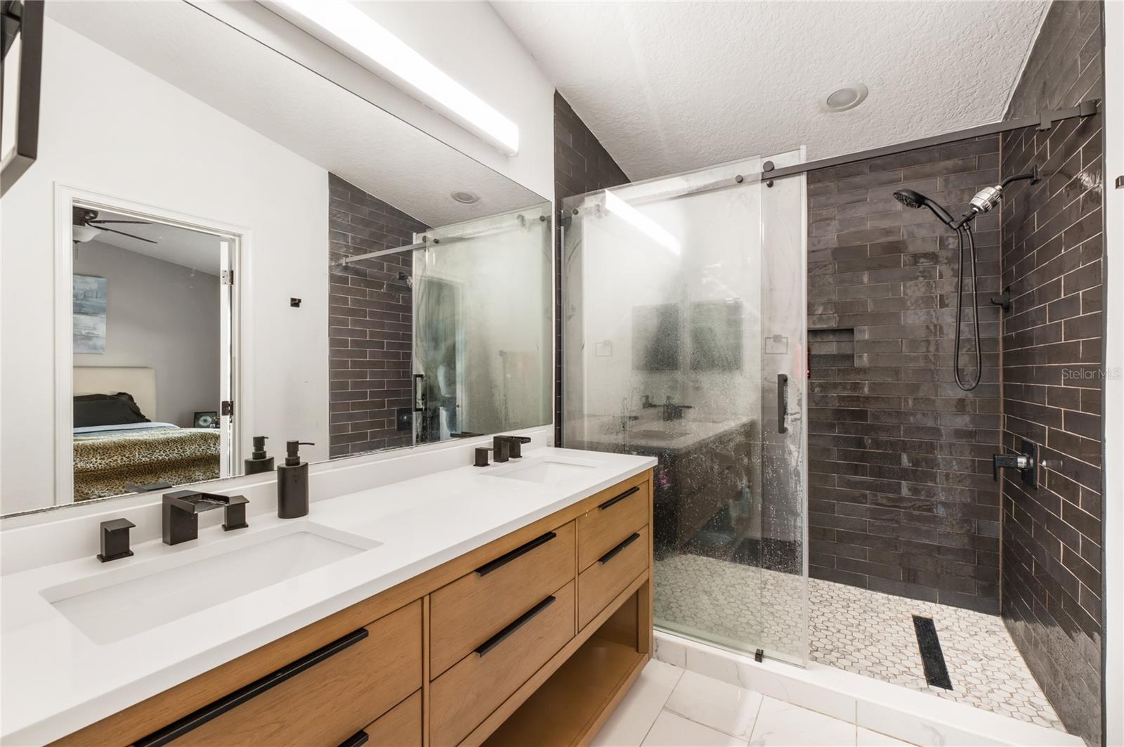 WICKHAM PARK 04 05 06 09 10 11 12 01 - Residential