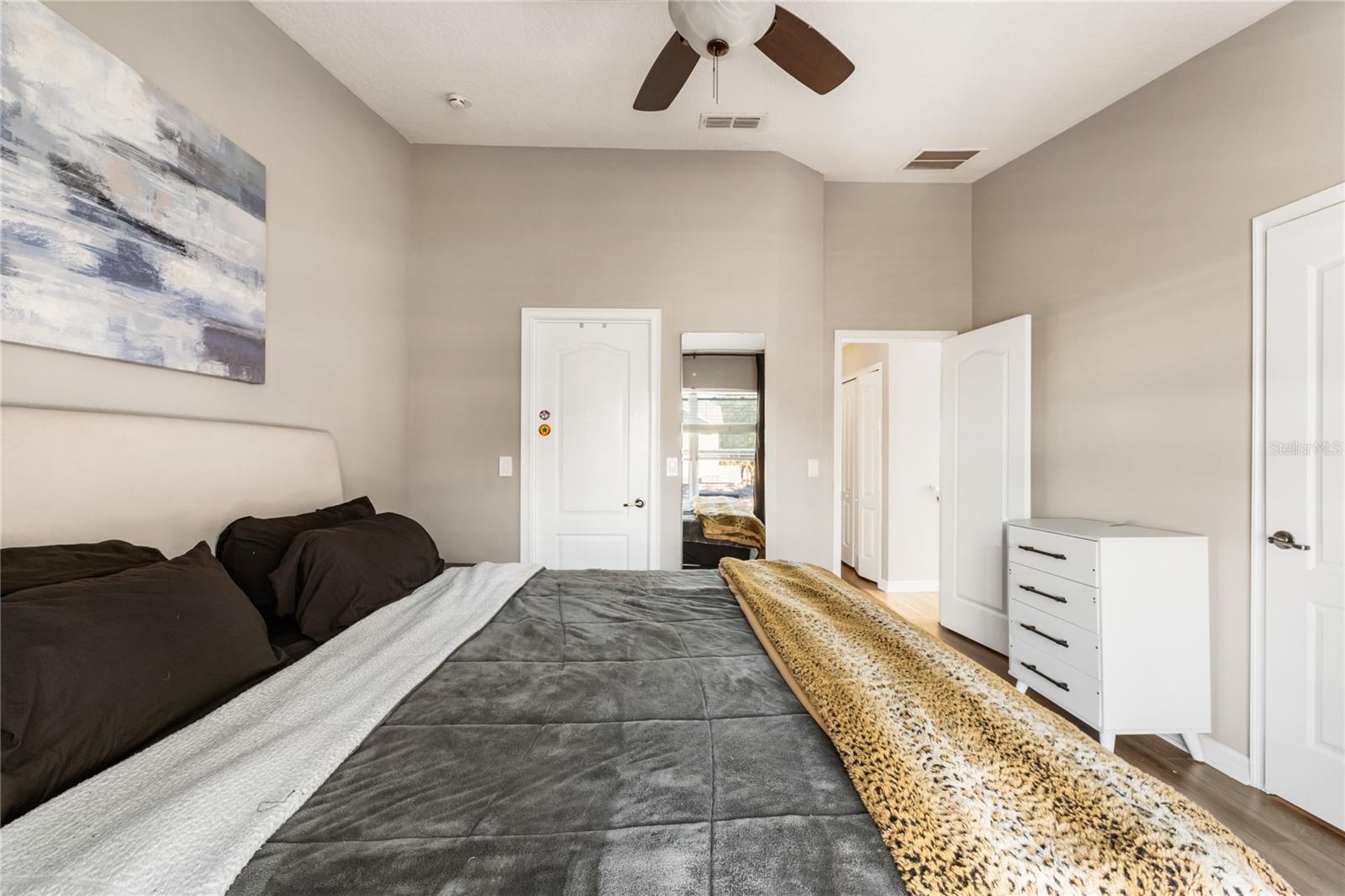 WICKHAM PARK 04 05 06 09 10 11 12 01 - Residential