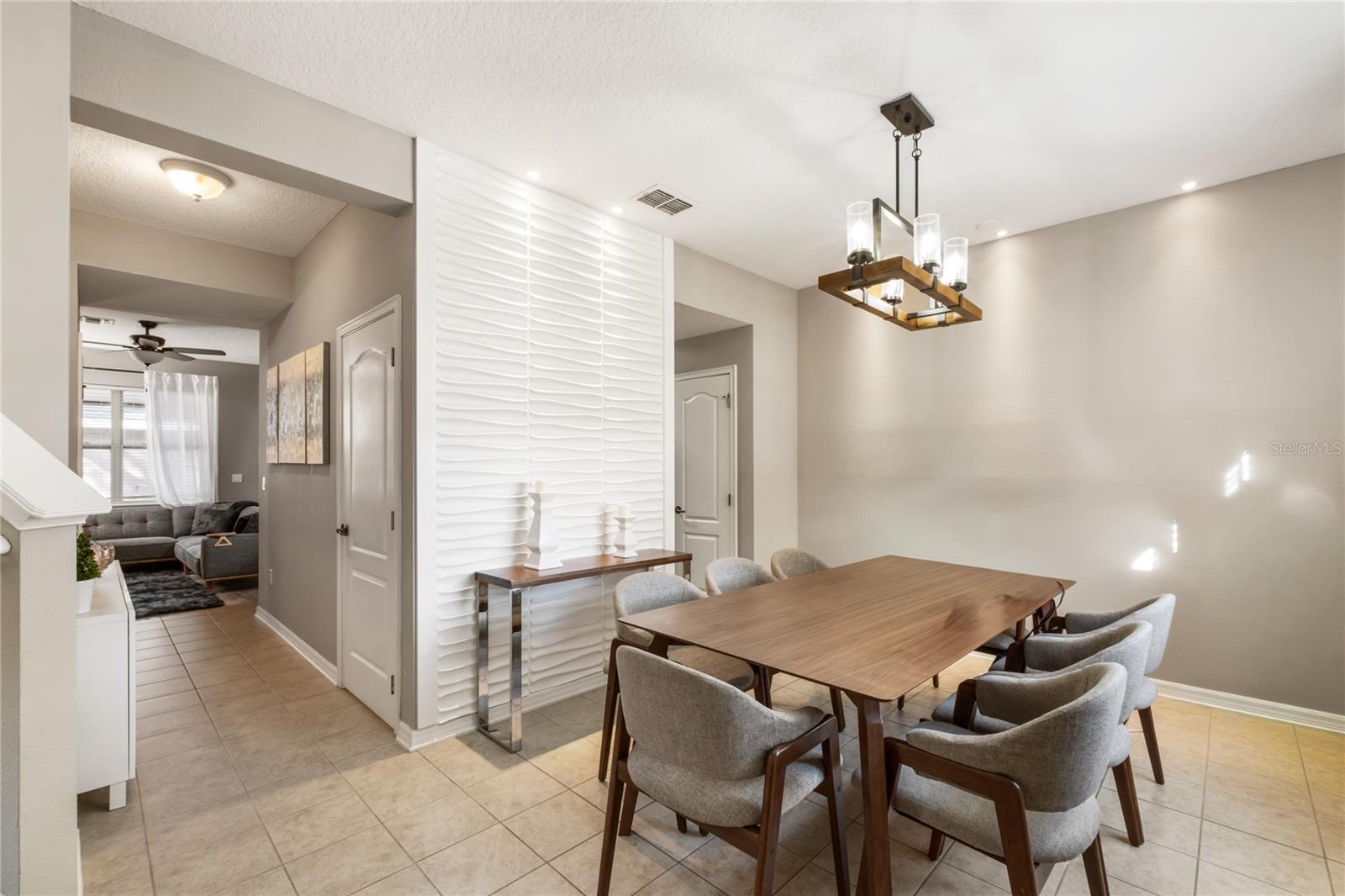 7482 BENTONSHIRE AVENUE