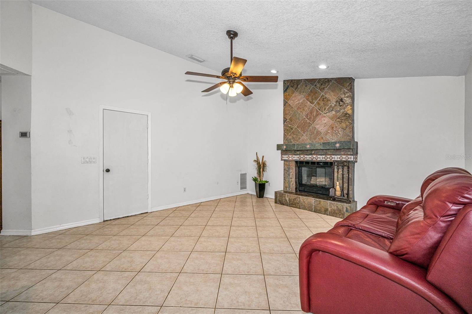 COUNTRYWAY PRCL B TR 2 - Residential