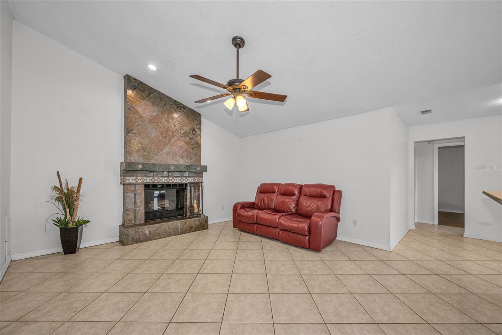 COUNTRYWAY PRCL B TR 2 - Residential