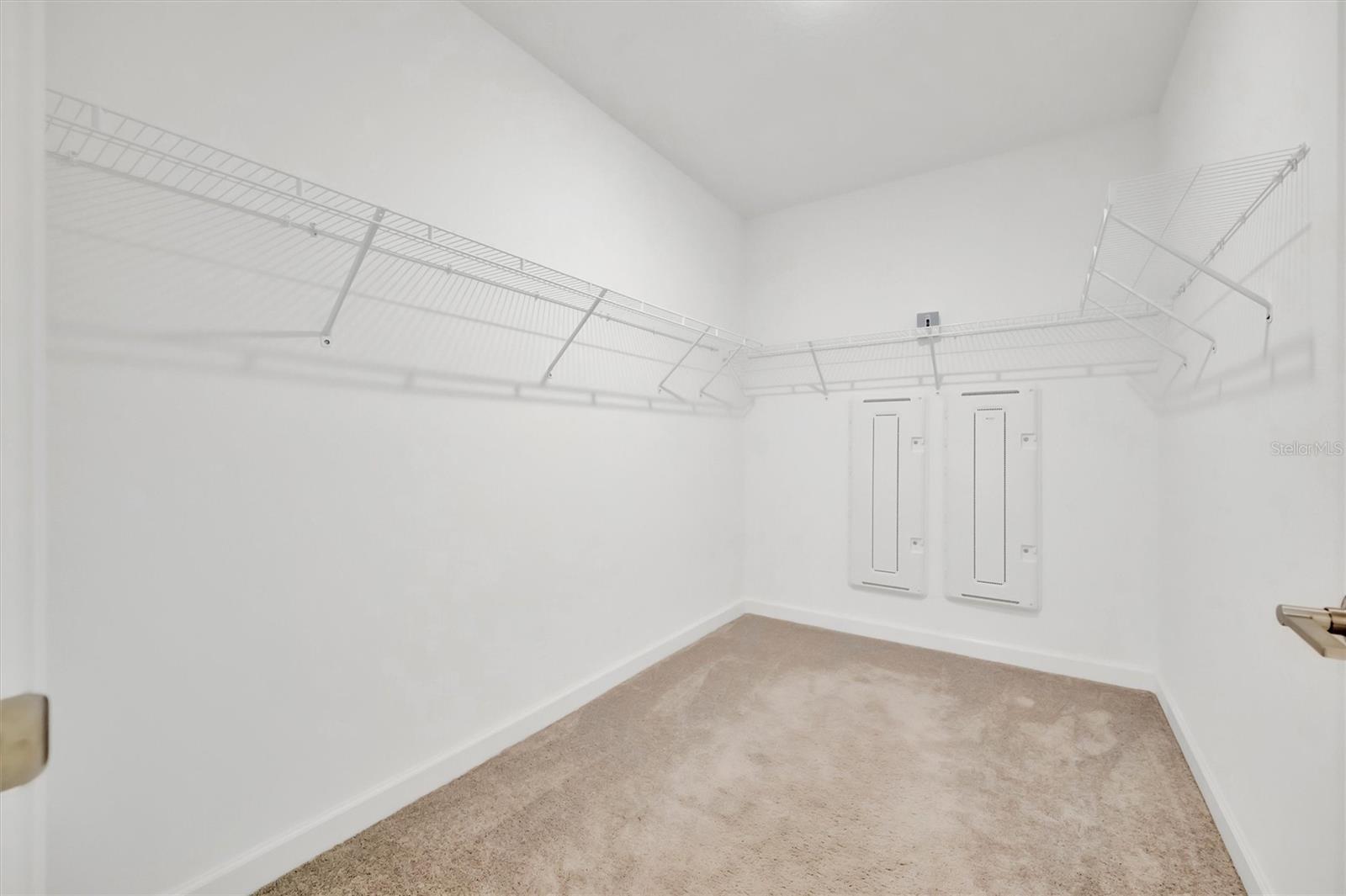 FOREST BROOKE ACTIVE ADULT PH - Residential