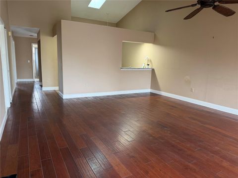 Tiny photo for 2315 SE 19th Circle, Ocala, FL 34471 (MLS # OM721989)