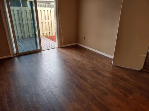 Tiny photo for 2315 SE 19th Circle, Ocala, FL 34471 (MLS # OM721989)