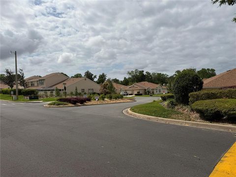 Tiny photo for 2315 SE 19th Circle, Ocala, FL 34471 (MLS # OM721989)