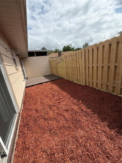 Tiny photo for 2315 SE 19th Circle, Ocala, FL 34471 (MLS # OM721989)