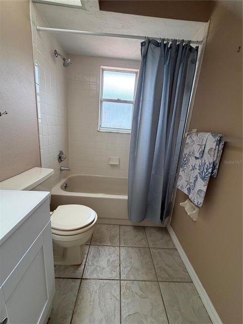 Tiny photo for 2315 SE 19th Circle, Ocala, FL 34471 (MLS # OM721989)