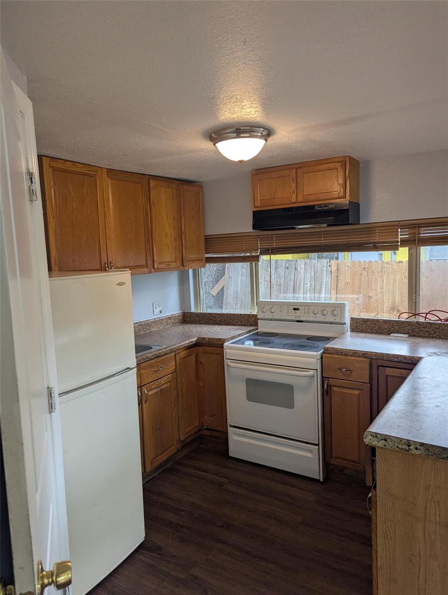 EDGEWOOD - Residential Income