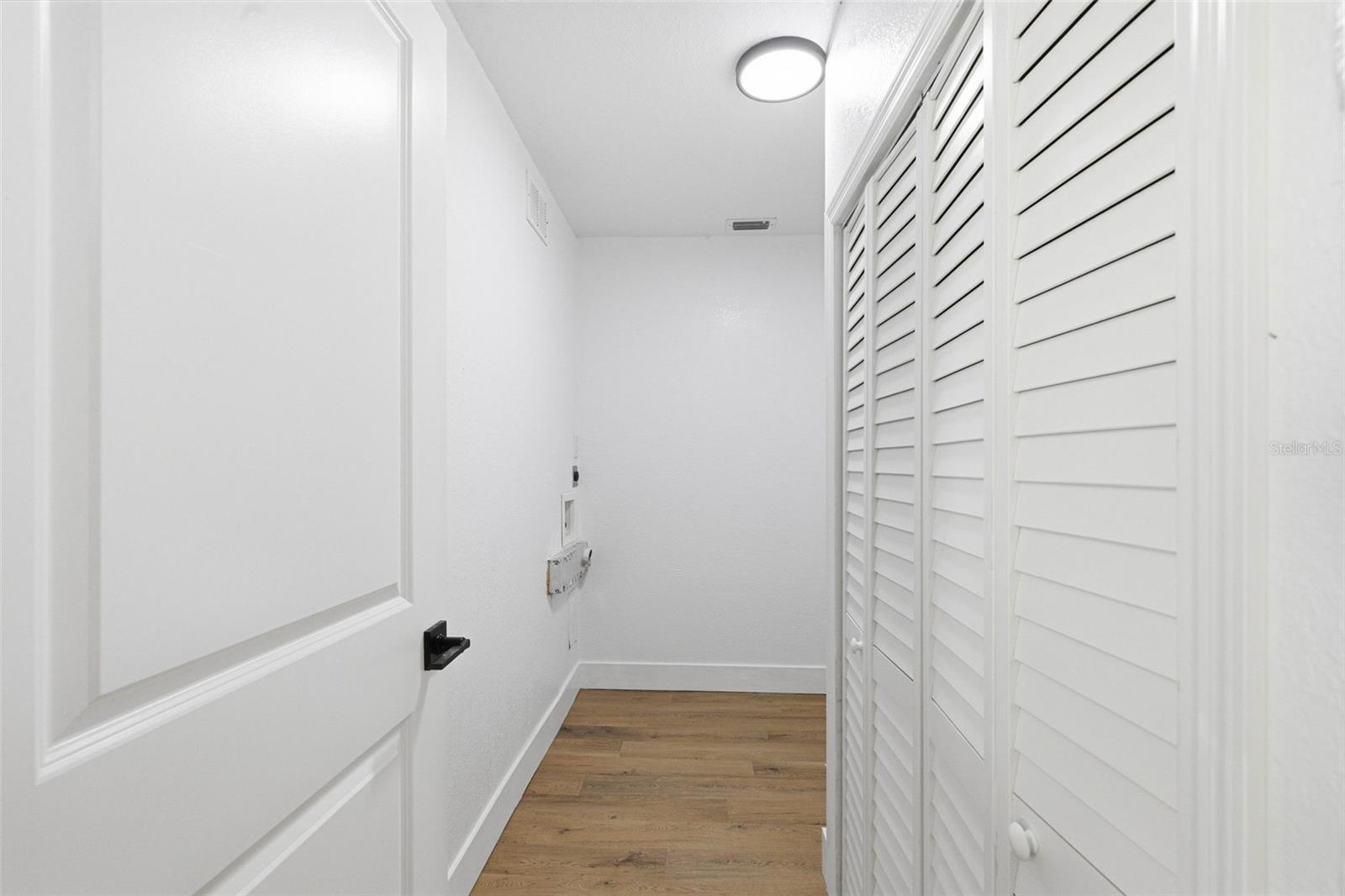 MCLROY SUB - Residential