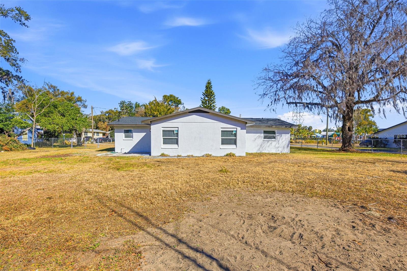 MCLROY SUB - Residential