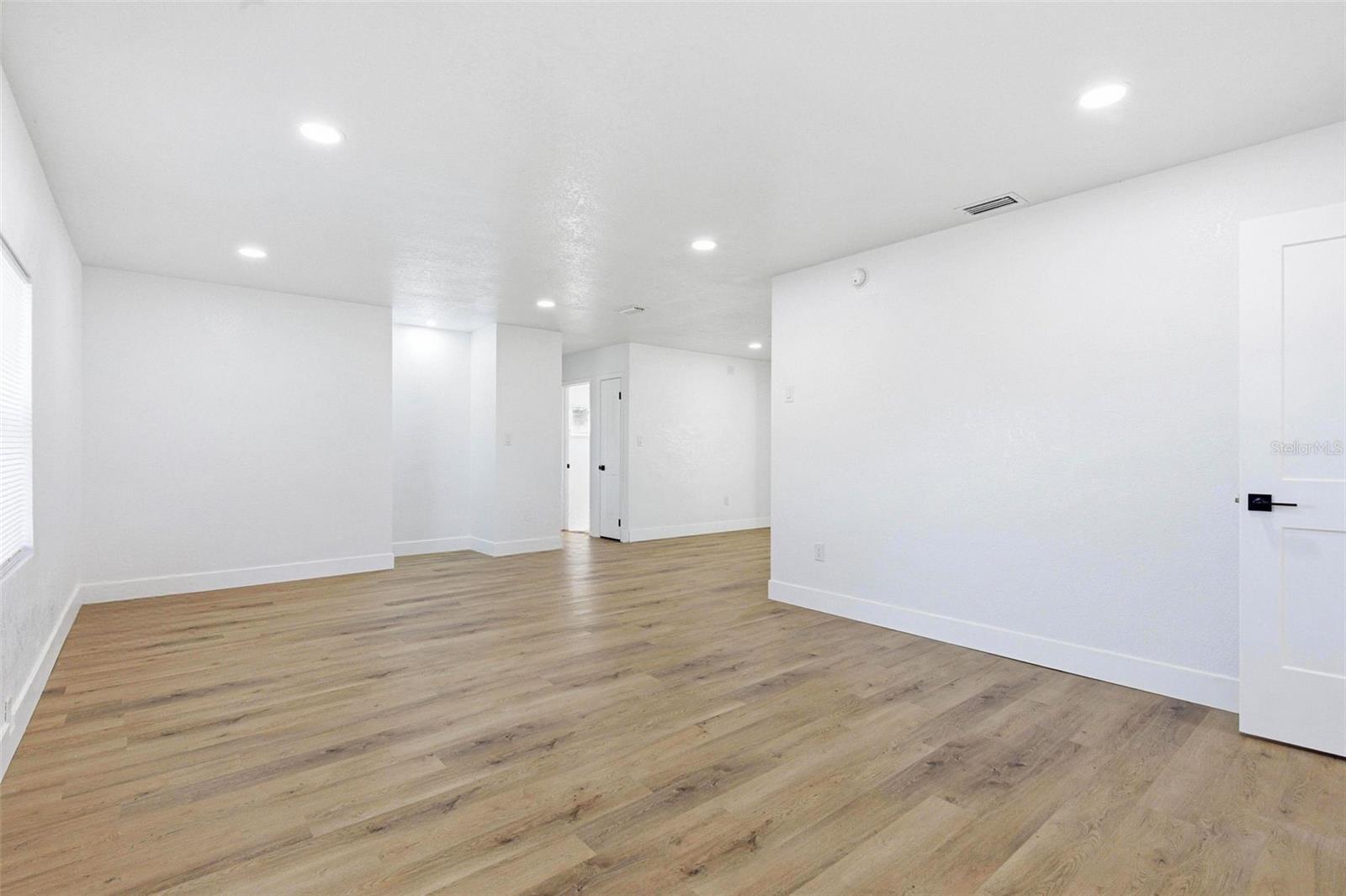 MCLROY SUB - Residential