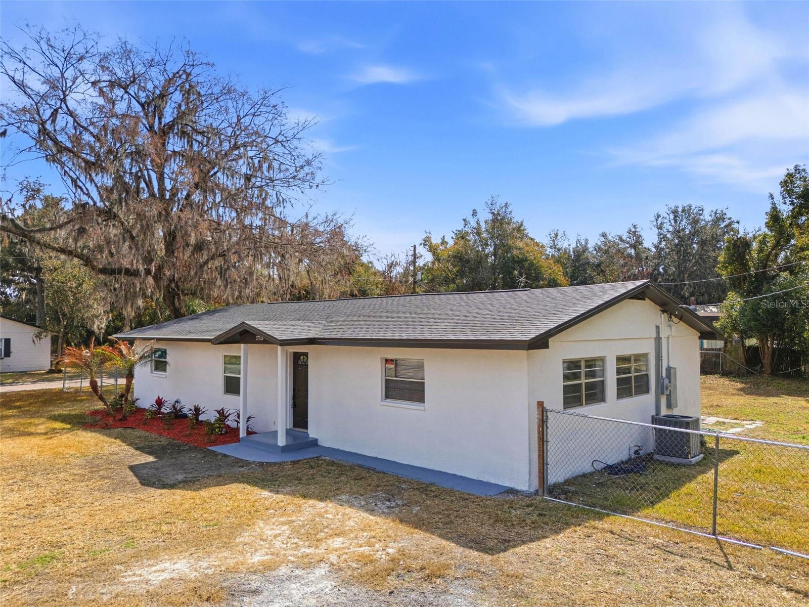 MCLROY SUB - Residential