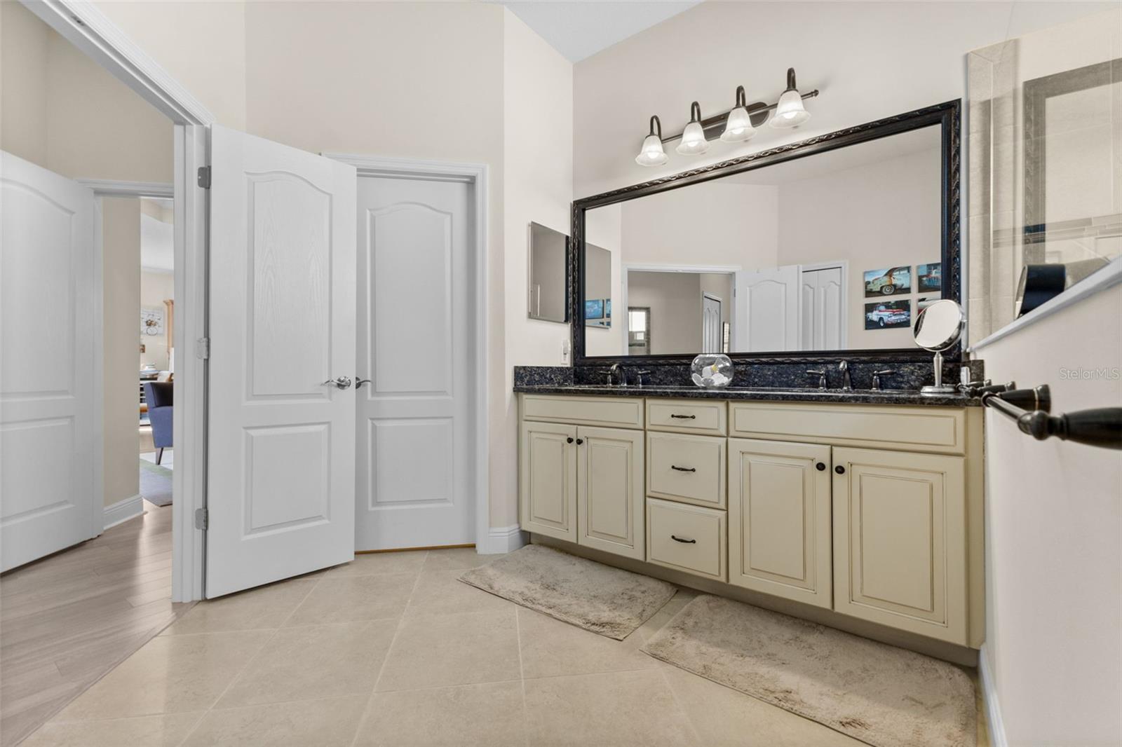 WOODLAND TRACE - Residential