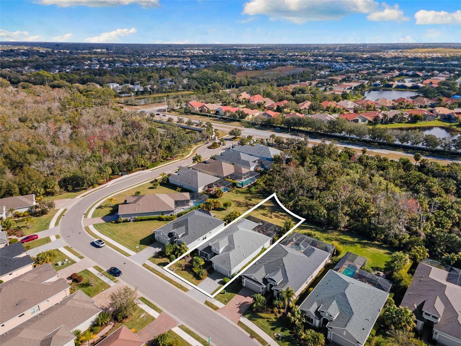 WOODLAND TRACE - Residential