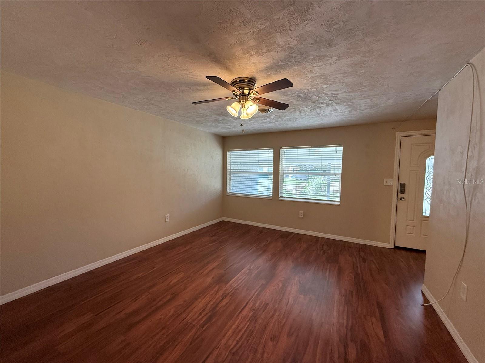 POINTER 01 - Residential