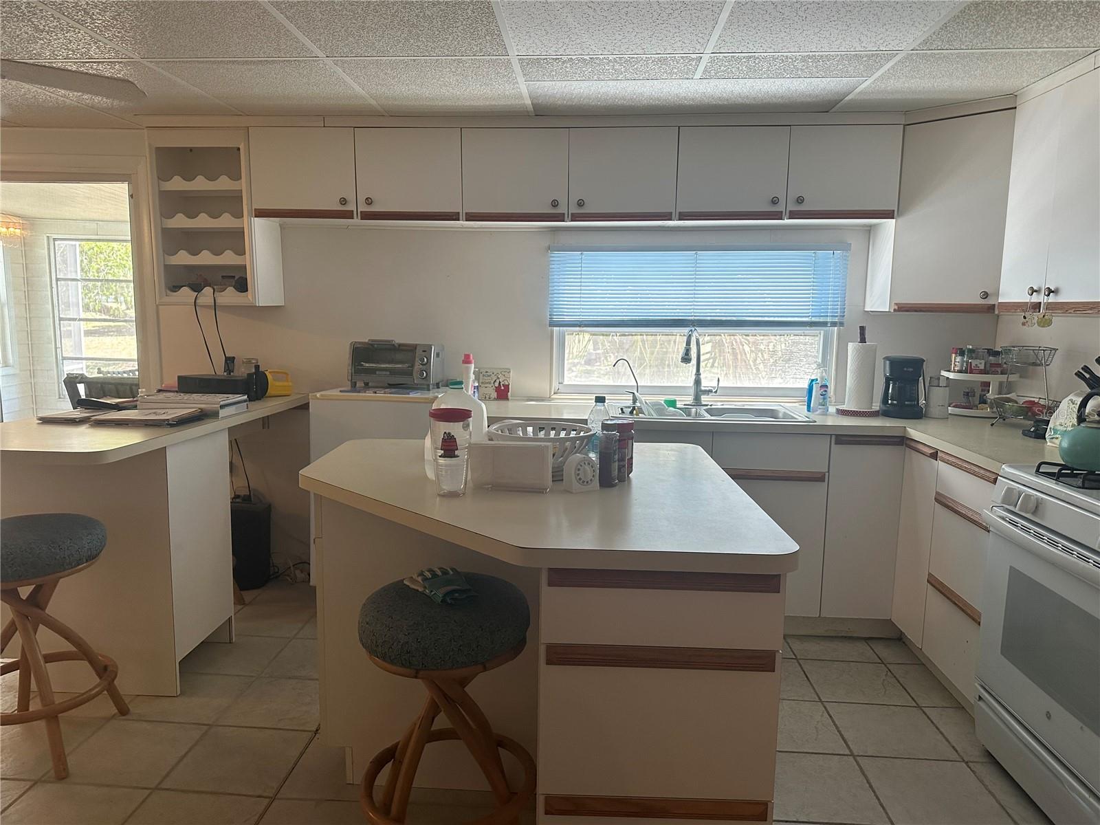 HOLIDAY PARK - Residential