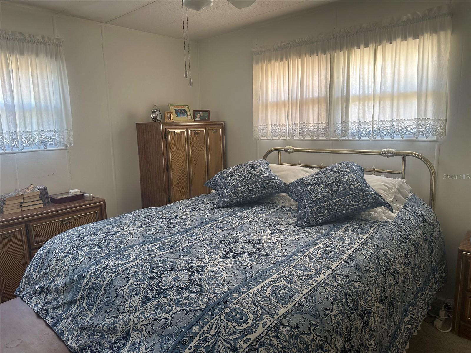 HOLIDAY PARK - Residential
