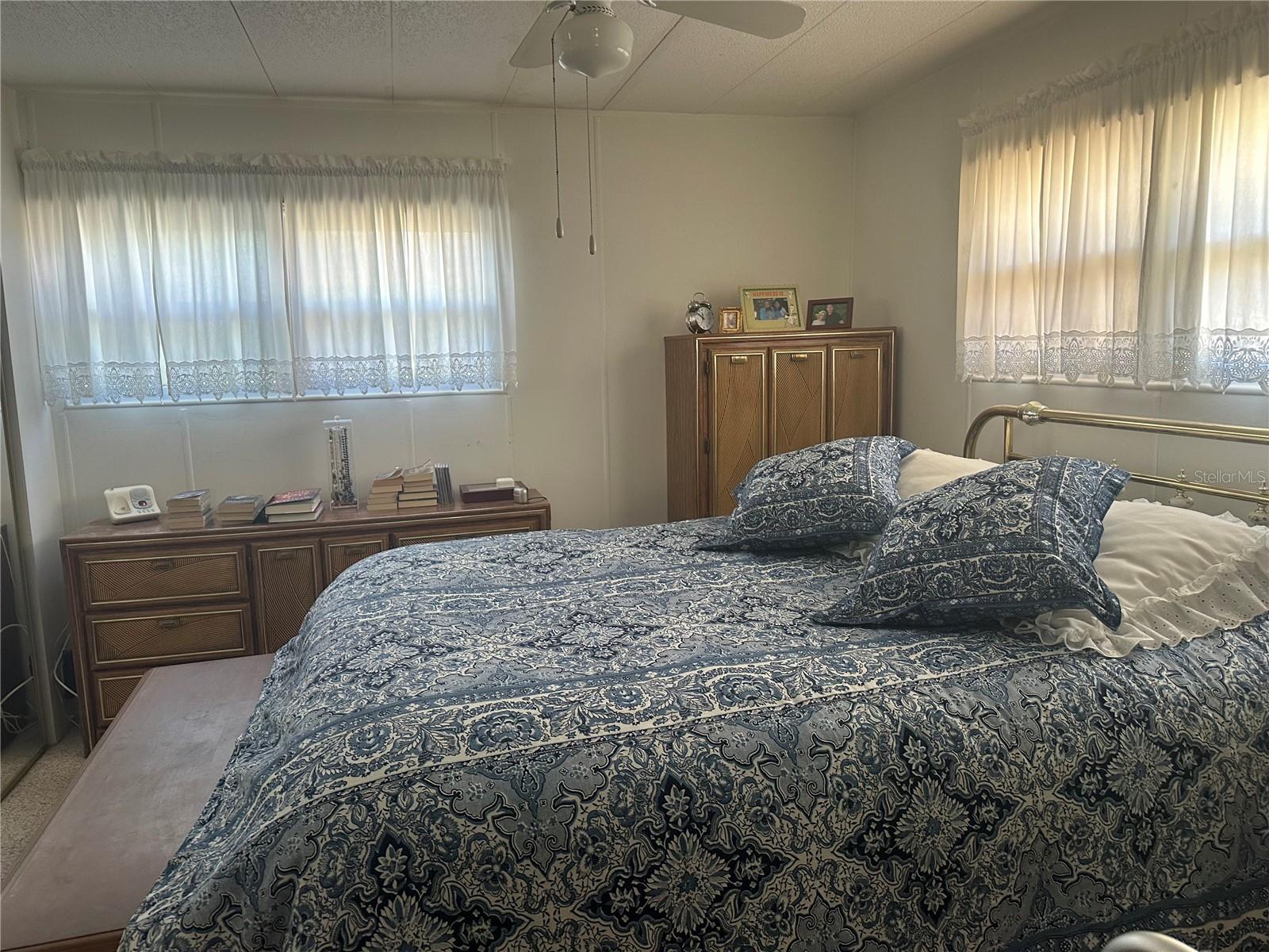 HOLIDAY PARK - Residential
