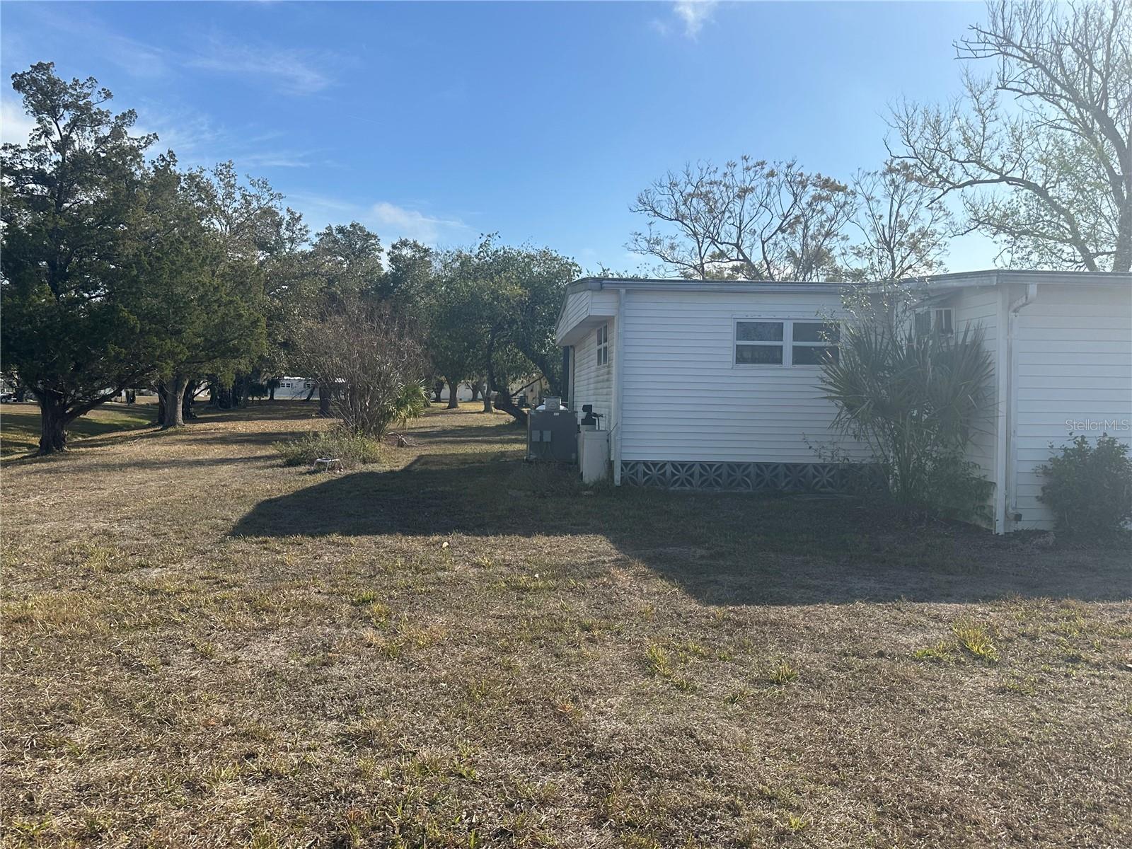 HOLIDAY PARK - Residential