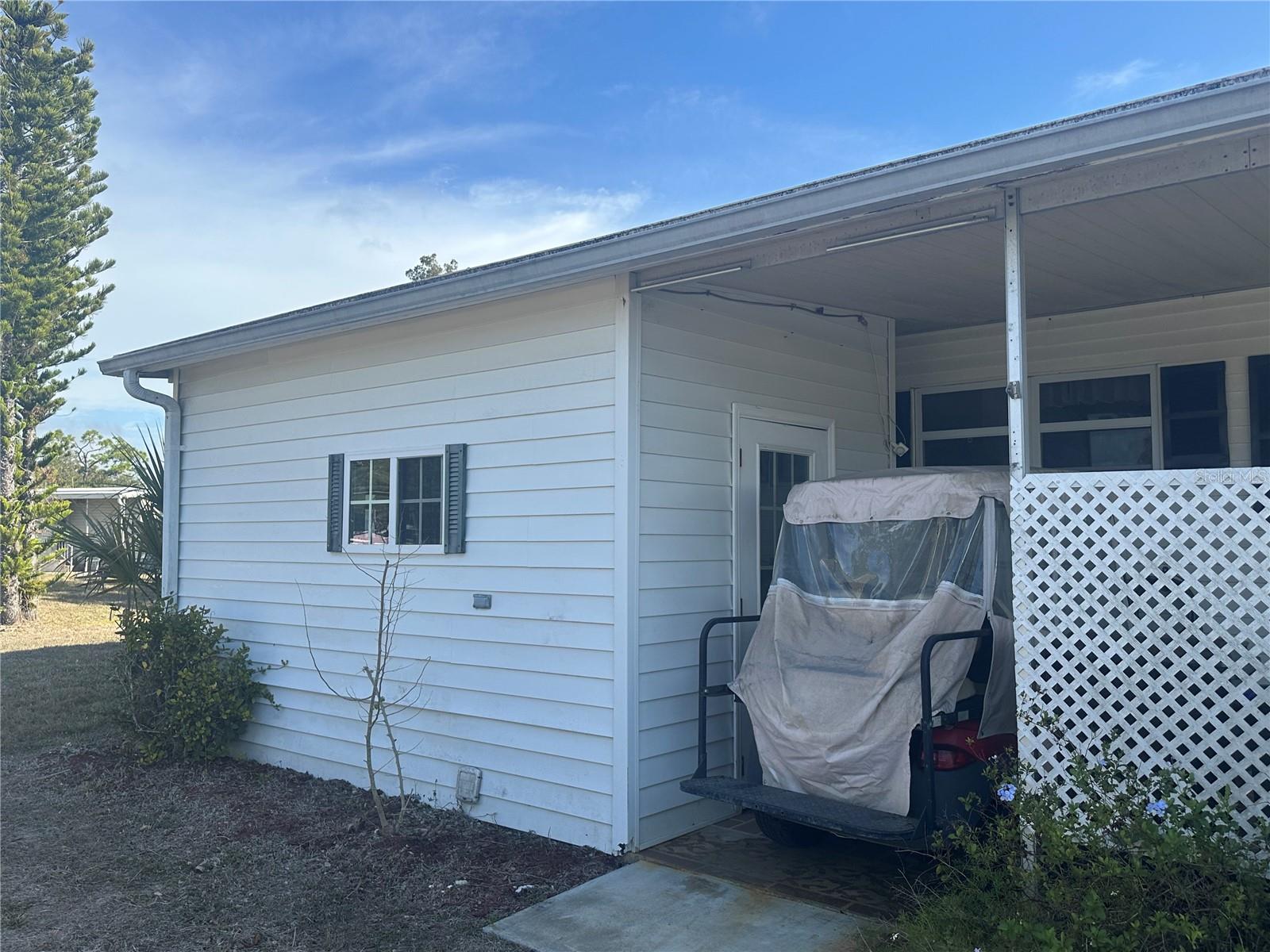 HOLIDAY PARK - Residential