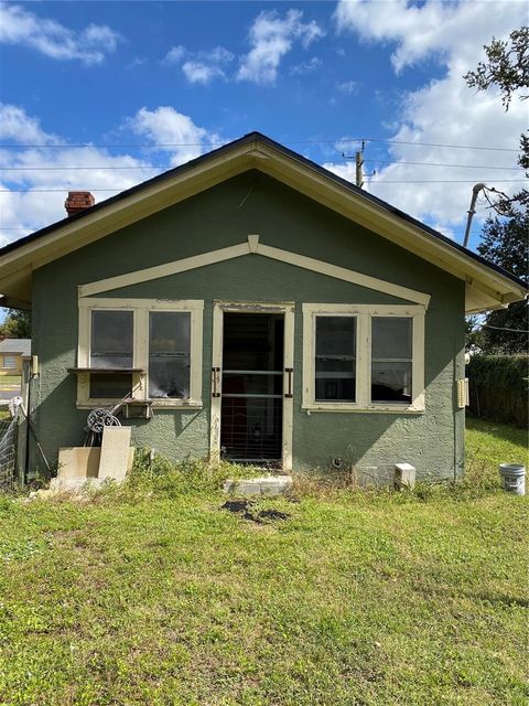 Photo of 2888 S Sanford Avenue, Sanford, FL 32773 (MLS # G5104215)