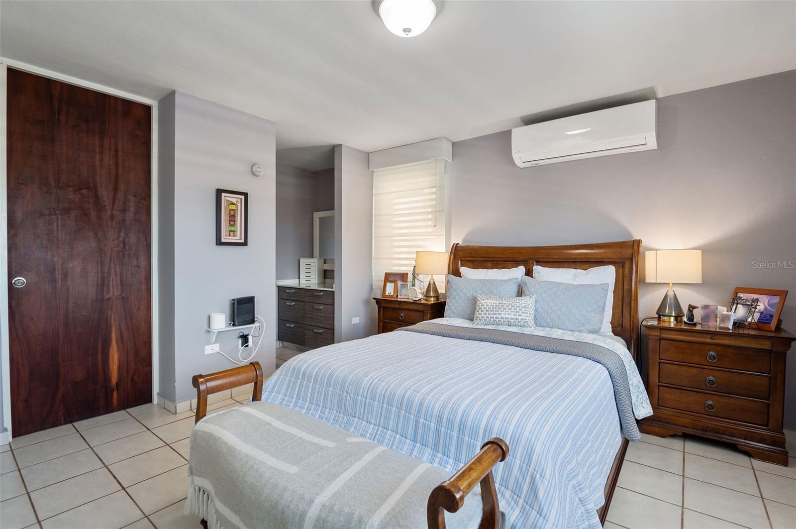 URB. MIRADERO - Residential